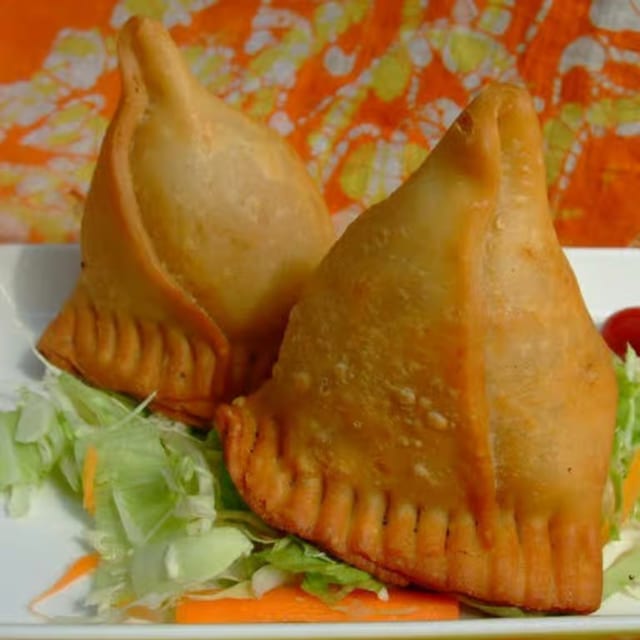 Vegetable Samosa.